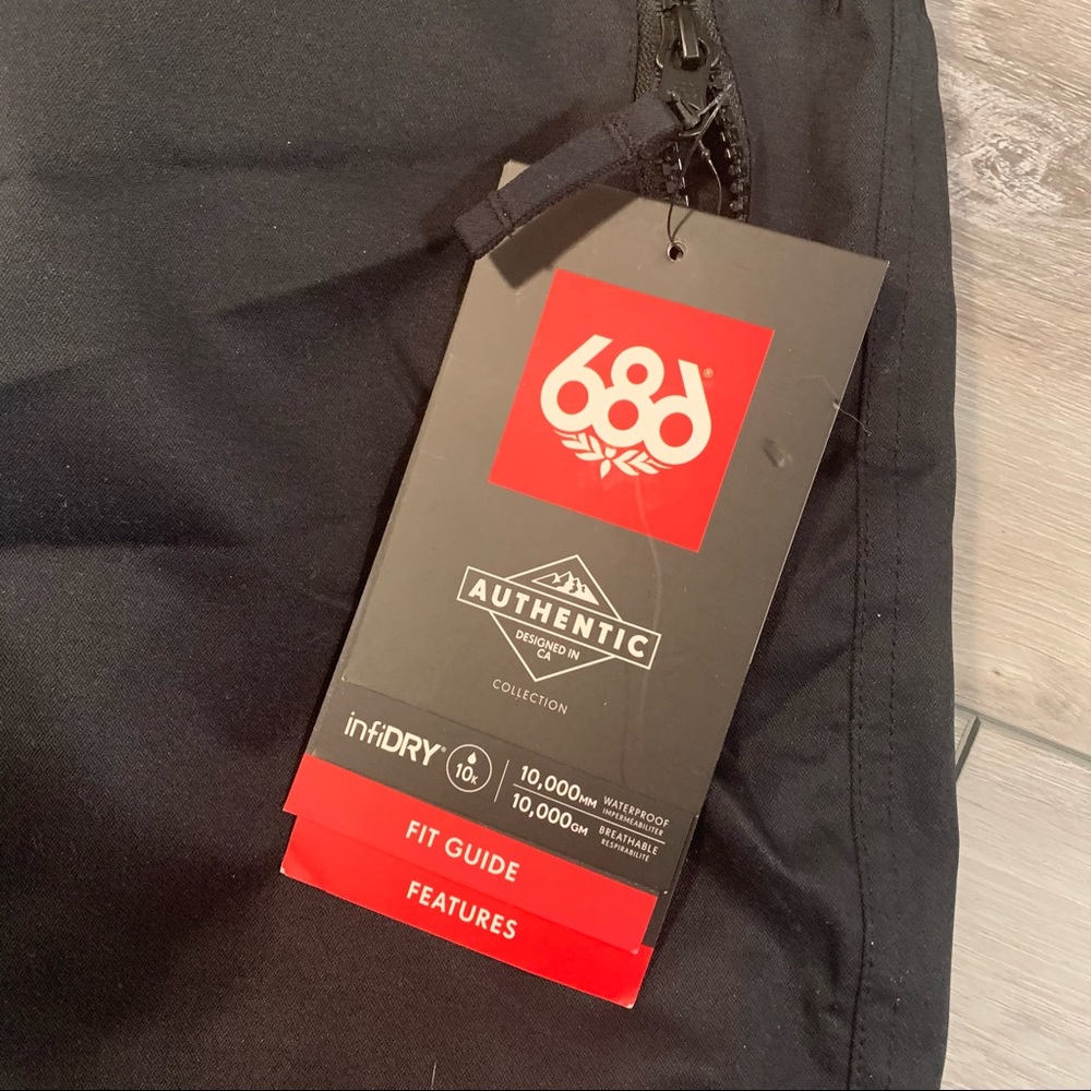 686 • Authentic infiDRY • Women’s XL Snowboarding / Ski  / Snow Pants